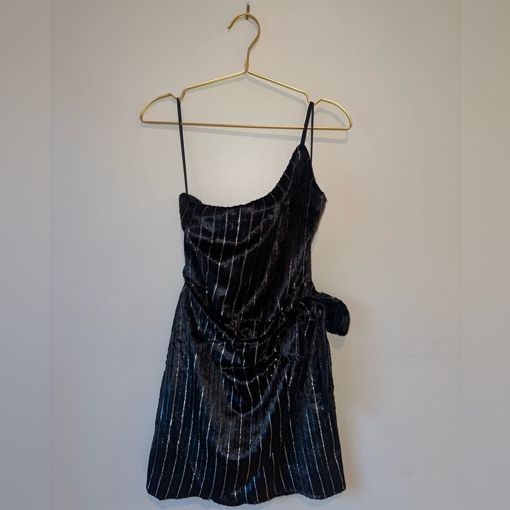 Fanco Velvet Faux Wrap Dress